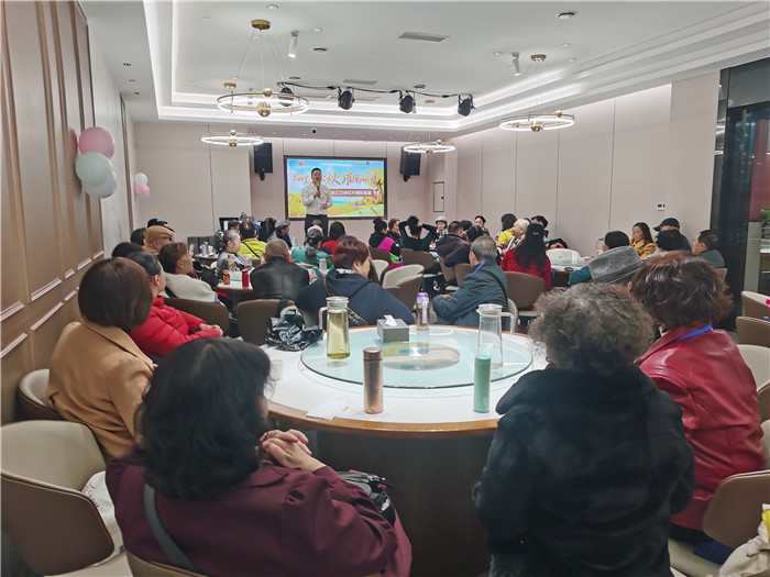 綿陽中旅假日旅行社長(zhǎng)江山峽紅葉精彩品鑒會(huì)