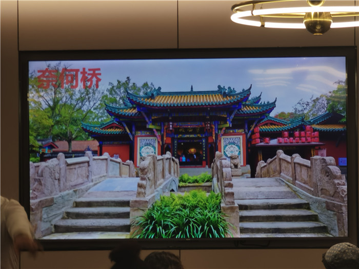 綿陽中旅假日旅行社長(zhǎng)江山峽紅葉精彩品鑒會(huì)